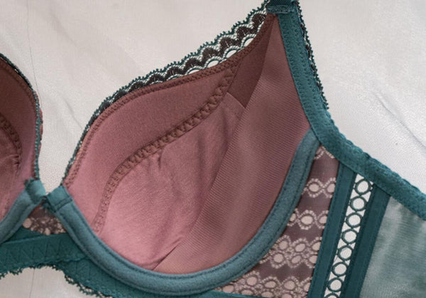 AERENEY Sexy Thin Lace Petite Bra