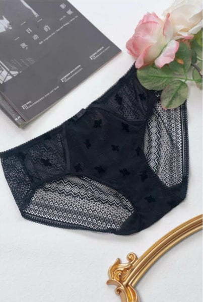 AERENEY Sexy Lace Pure Cotton Bottom Low Waist Traceless Flat Corner Pants