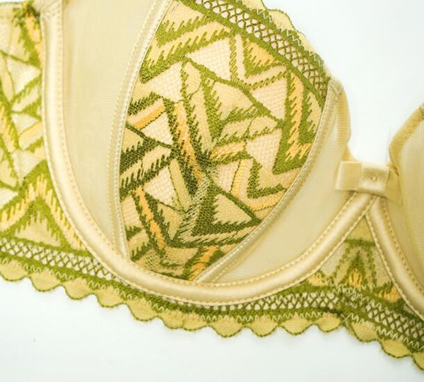 AERENEY Ultra-Thin Petite Sexy Bra Set Lace Bra Soft Underwire