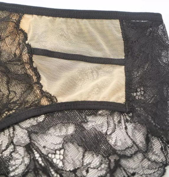 AERENEY Sexy Lace Low Waist Traceless Breathable Flat Corner Pants