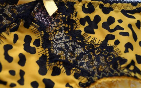 AERENEY Leopard Pattern Sexy Thin Lace Traceless Flat Corner Underpants